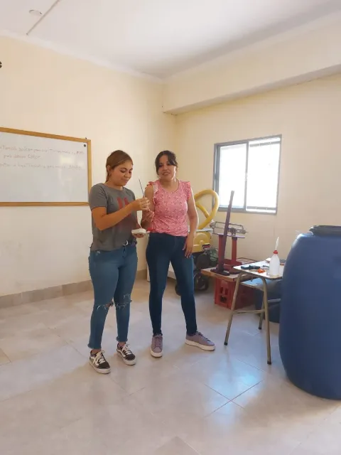 Winemaking trial with the Agricultural School