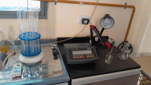 Winemaking trial with the Agricultural School